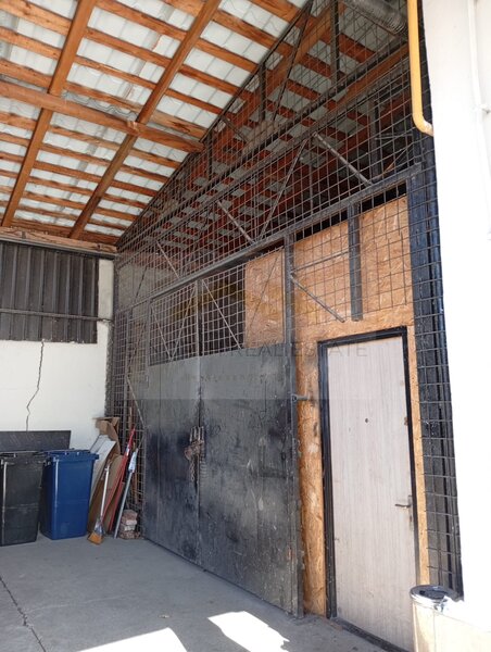 Chirie spatiu comercial parter.